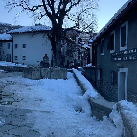 Apartment Sauze Winter Holidays